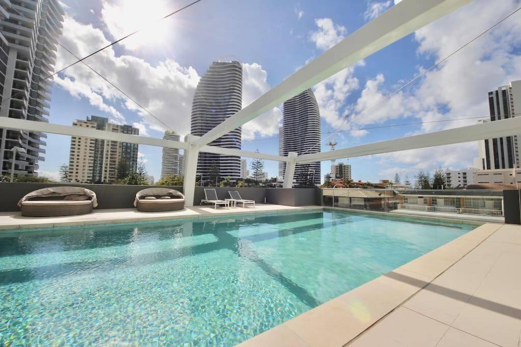 Broadbeach Apartment Level 10 With Beach Views Gold Coast Eksteriør billede