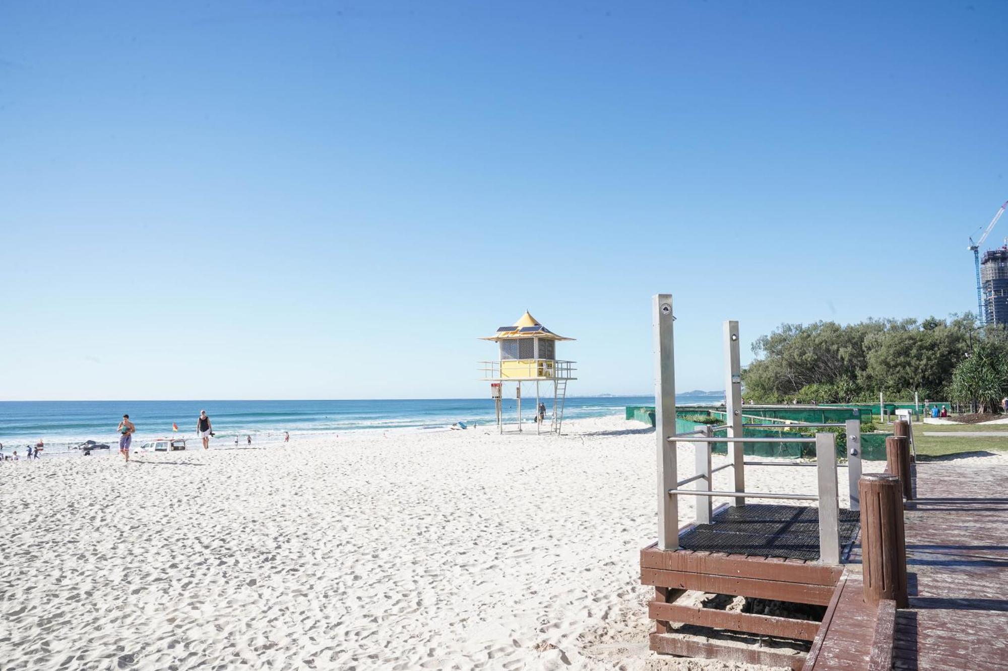 Broadbeach Apartment Level 10 With Beach Views Gold Coast Eksteriør billede